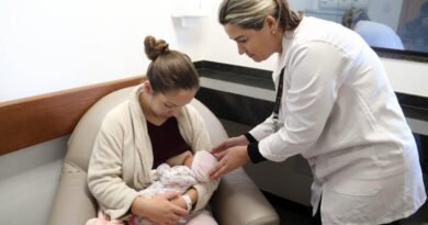 Mulheres paranaenses têm menos filhos e são mães mais tarde, aponta IBGE