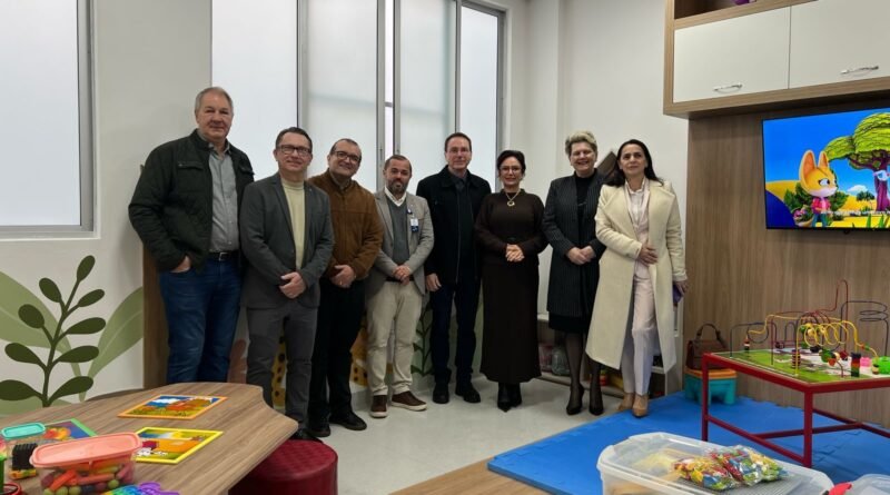 Hospital Geral Intermunicipal inaugura brinquedoteca  em Francisco Beltrão