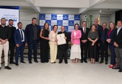 Clair Azzolini é homenageado com o Título de Cidadão Honorário