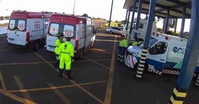 Socorristas da EPR Iguaçu atendem gestante de gêmeos e auxiliam no parto