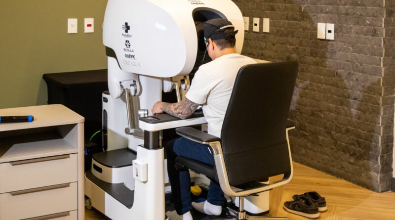 Unioeste inclui telecirurgia robótica na aprendizagem de estudantes de Medicina