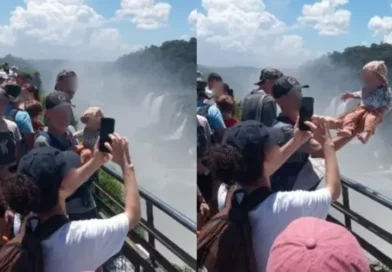 Bebê é levantado acima de proteção nas Cataratas do Iguaçu para foto e gera tensão