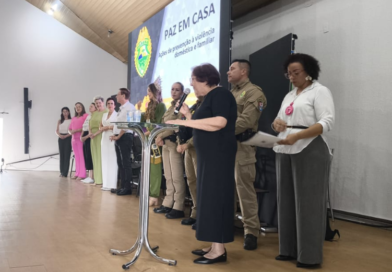 Secretaria da Mulher promove palestra de conscientização e prevenção à violência doméstica