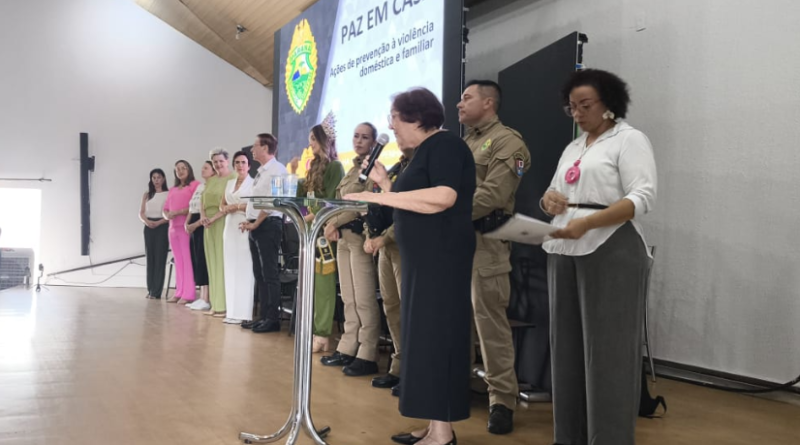 Secretaria da Mulher promove palestra de conscientização e prevenção à violência doméstica