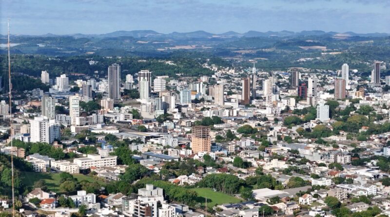 Confira o funcionamento dos serviços públicos municipais no feriado de 1º de maio