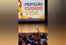 Alunos da rede municipal participam de palestras sobre Maio Laranja e Maio Amarelo