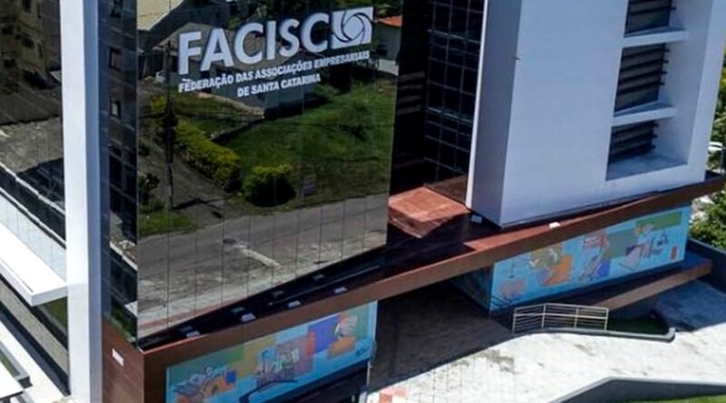 Acefb leva lideranças de Beltrão a encontro nacional em Florianópolis