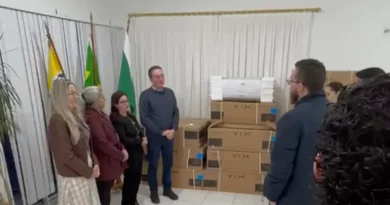 Escola Madre Boaventura em Francisco Beltrão recebe aparelhos de ar-condicionado