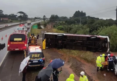 PRF atualiza estado das vítimas de acidente com ônibus de Francisco Beltrão
