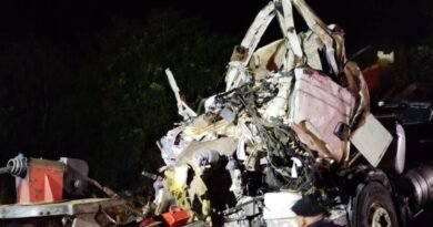 Dois motoristas morrem após colisão frontal na BR-163 em Capanema