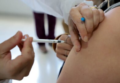 Paraná libera vacina contra a gripe para toda a população a partir desta segunda-feira