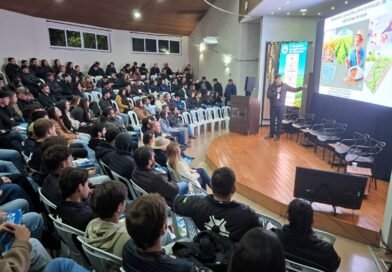 IV Simpósio de Agronomia debate inovação e sustentabilidade no agronegócio