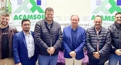 Vereadores de Beltrão prestigiam encontro da Acamsop