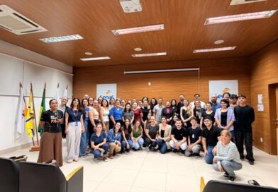Saúde de Francisco Beltrão capacita profissionais para atendimento à população