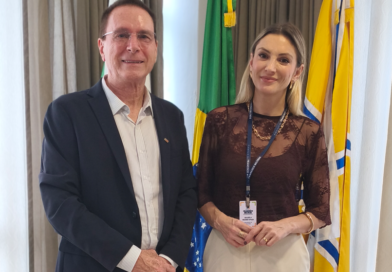 Grasiela Meurer Spada assume direção do Departamento de Cultura de Francisco Beltrão