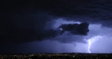 Ciclone extratropical acelera virada do tempo no Paraná