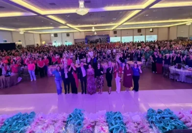 Encontro reúne mais de 2,5 mil mulheres em Francisco Beltrão