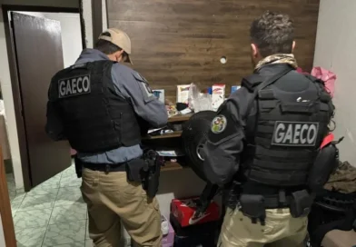 Gaeco prende 17 suspeitos de integrar o PCC no Paraná