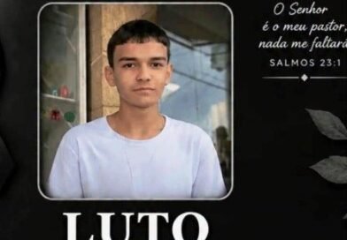 Identificado jovem que morreu após cair da cobertura de barracão