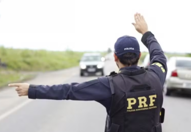 PRF reforça fiscalização nas rodovias do Paraná durante feriadão